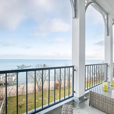 First Seestern Apartment Sellin (Rugen)
